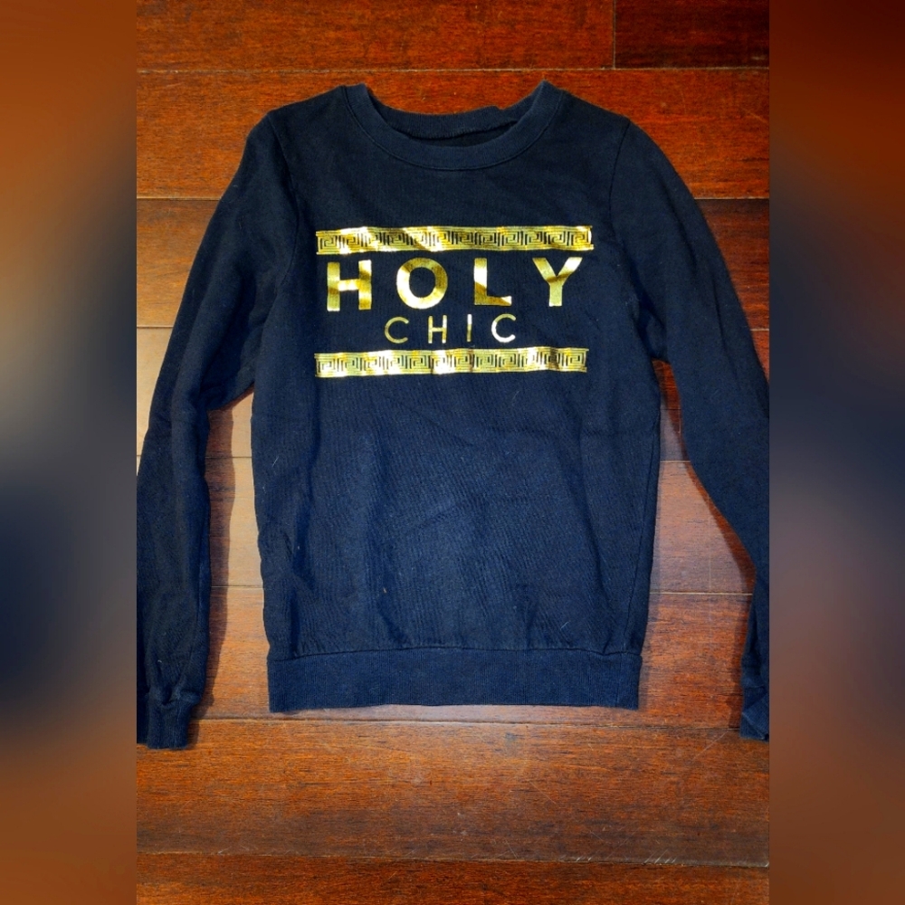 Sweatshirt